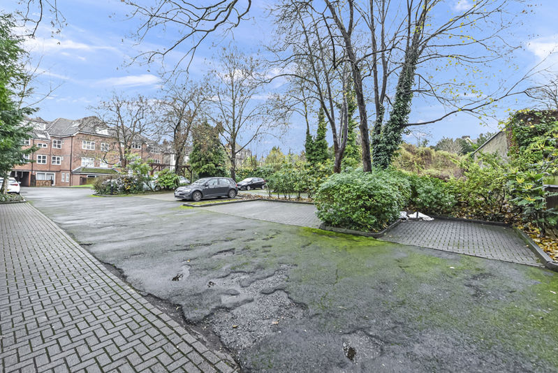 Photo 14- click for photo gallery